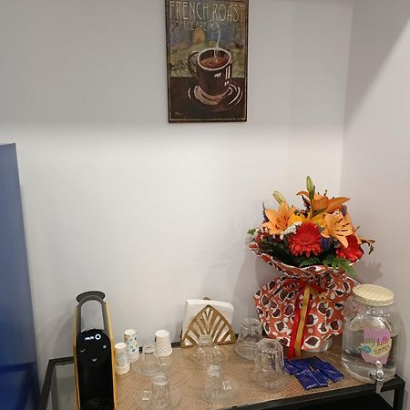 Plaza Caparica Hostel กอสตา ดา กาปาริกา ภายนอก รูปภาพ