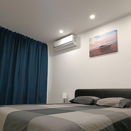 Plaza Caparica Hostel กอสตา ดา กาปาริกา ภายนอก รูปภาพ