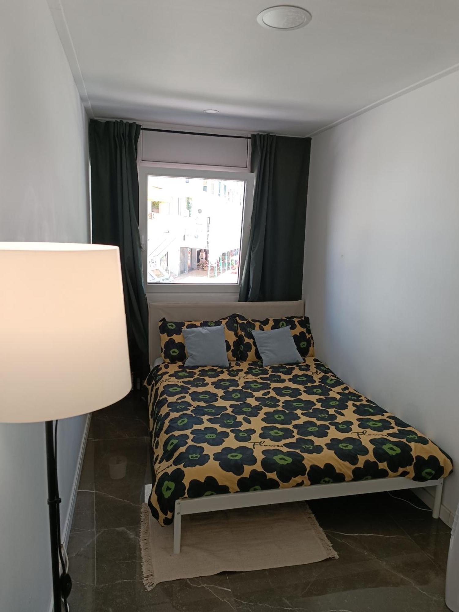 Plaza Caparica Hostel กอสตา ดา กาปาริกา ภายนอก รูปภาพ