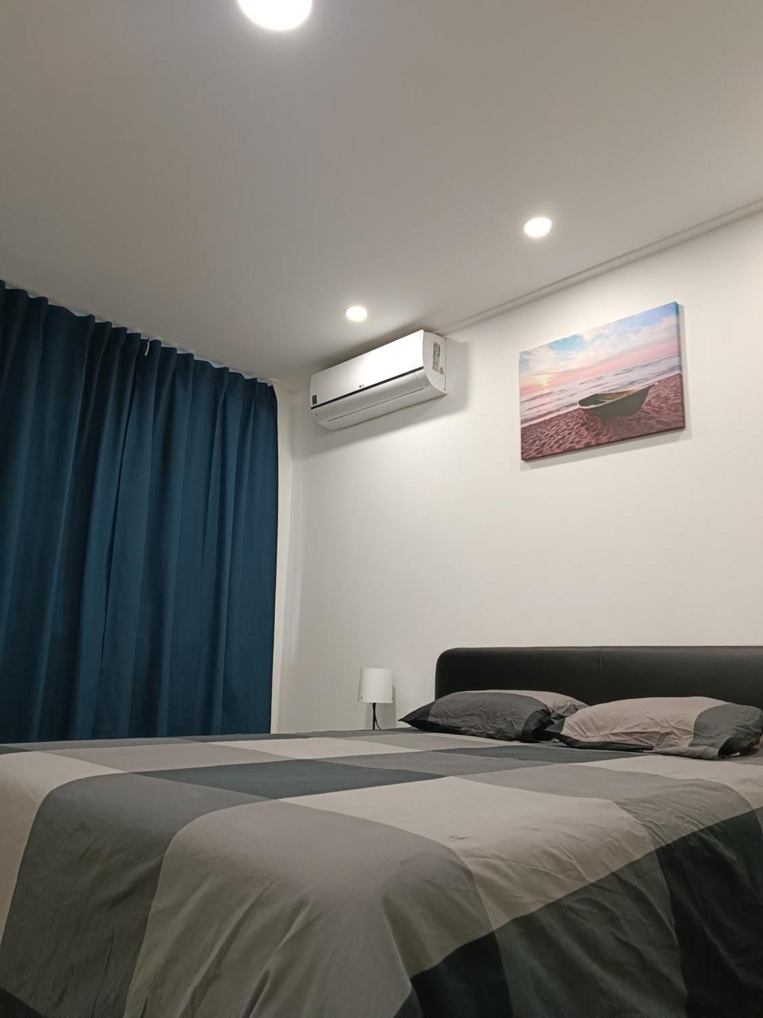 Plaza Caparica Hostel กอสตา ดา กาปาริกา ภายนอก รูปภาพ