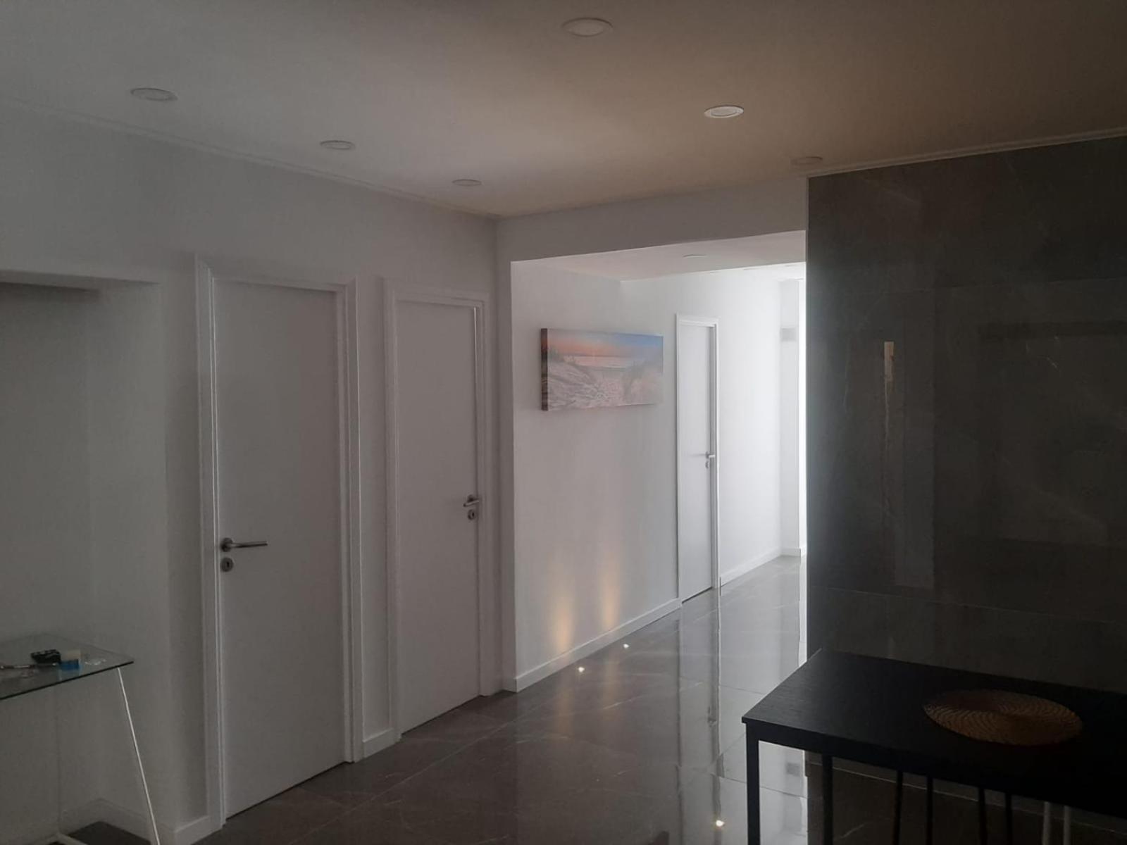 Plaza Caparica Hostel กอสตา ดา กาปาริกา ภายนอก รูปภาพ